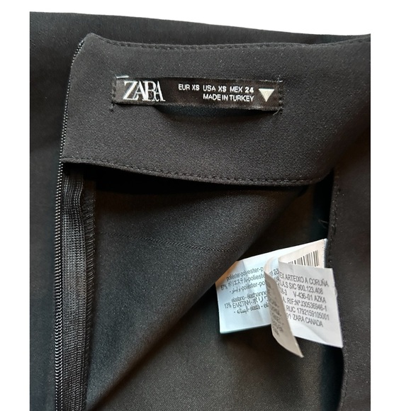Zara Black Asymmetrical Hem Buckle Pocket Zip Back Mini Skirt - Women’s Sz XS - Picture 8 of 8